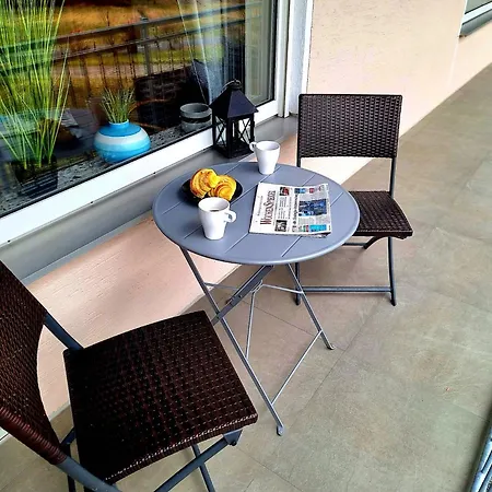 Lejlighed Charmante, Familienfreundliche Im Herzen Der Vulkaneifel