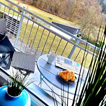 Charmante, Familienfreundliche Im Herzen Der Vulkaneifel 아파트