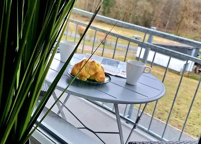 Apartament Charmante, Familienfreundliche Im Herzen Der Vulkaneifel Niederstadtfeld