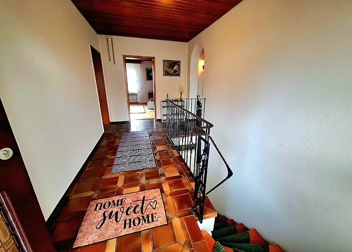 Apartament Charmante, Familienfreundliche Im Herzen Der Vulkaneifel