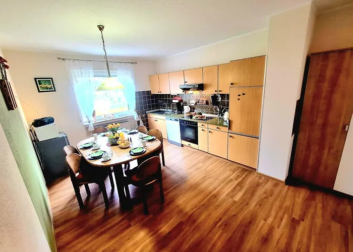 Apartament Charmante, Familienfreundliche Im Herzen Der Vulkaneifel Niederstadtfeld